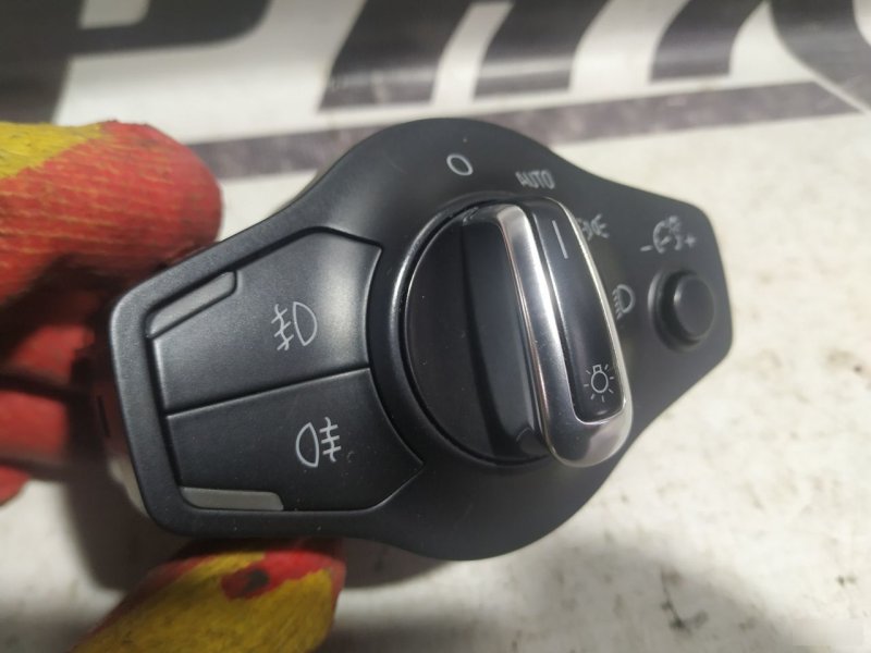Переключатель света Audi Q5 2012—2017 8R