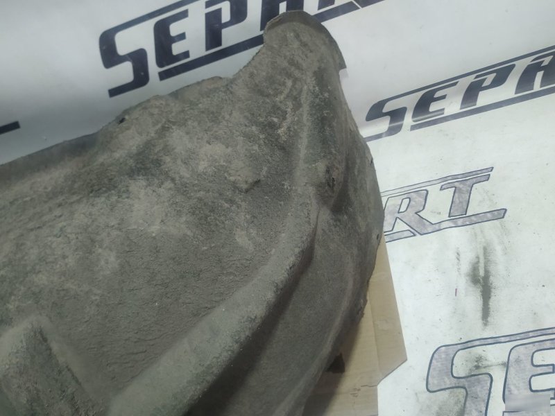 Подкрылок Audi Q7 2009—2015 4L