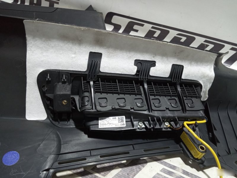 Подушки безопасности дивана Audi Q5 2008—2012 8R
