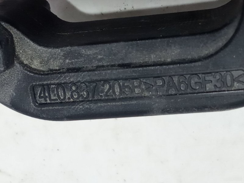 Ручки дверей наружные Audi Q7 2009—2015 4L