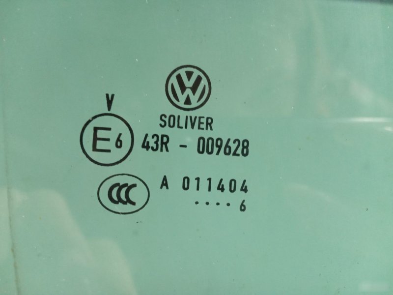 Стекло Volkswagen Passat B6