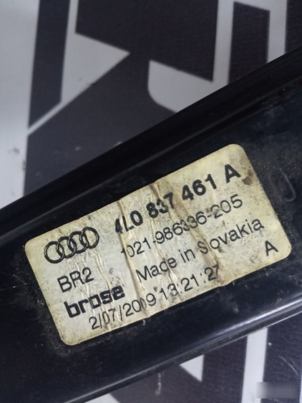 Стеклоподъемник Audi Q7 2009—2015 4L