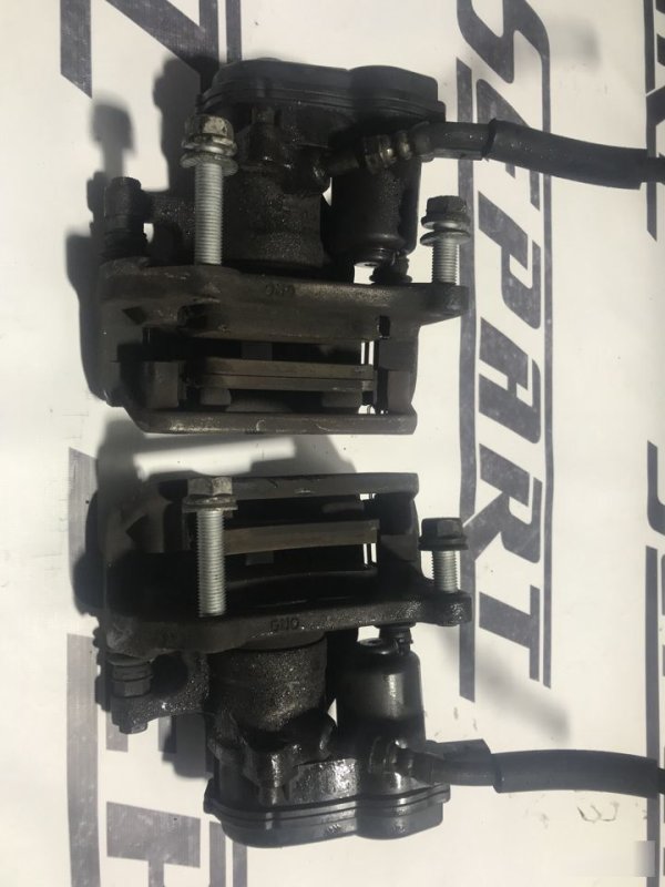Суппорт Audi A4 B8