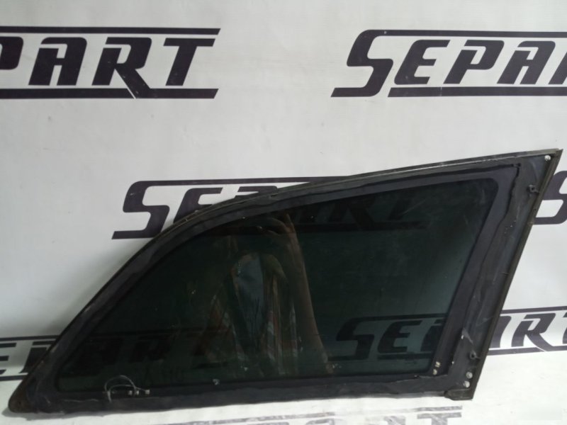 Форточка Audi A6 С6