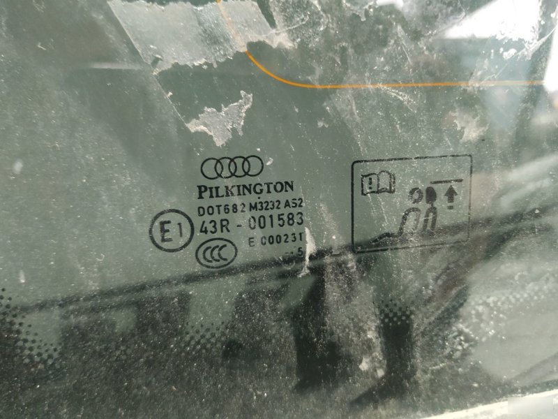 Форточка Audi A4 2011—2015 B8