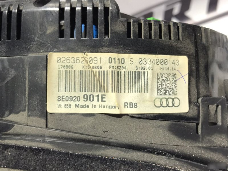 Щит приборов Audi A4 B7