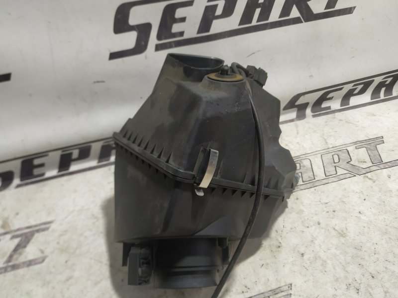 Корпус воздушного фильтра Audi A6 2007 C6