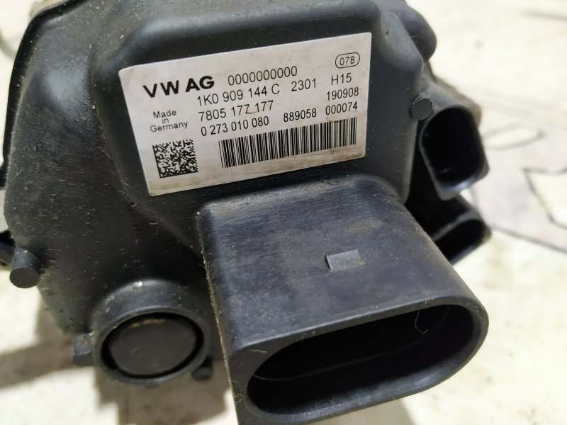 Серводвигатель рулевой рейки Audi A3 2009 8P