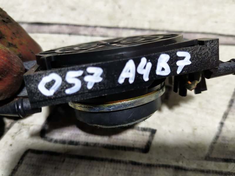 Динамик Audi A4 2007 B7