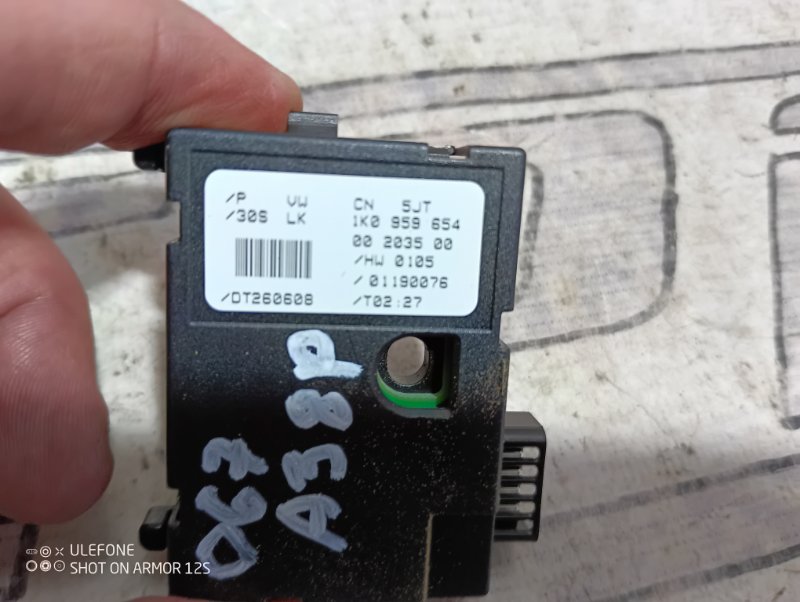 Датчик угла поворота руля Audi A3 2009 8P