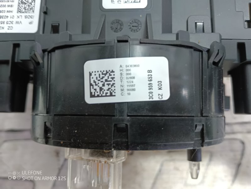 Подрулевой переключатель Volkswagen Passat 2008 B6