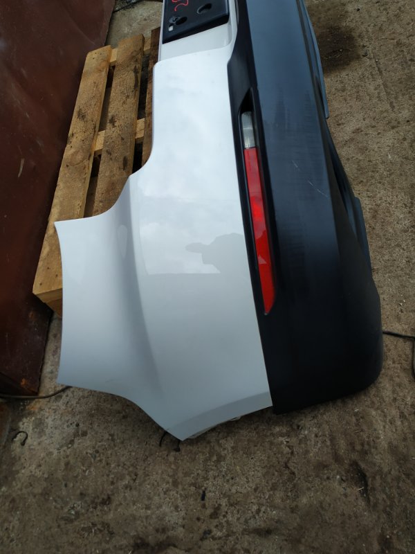 Бампер Volkswagen Tiguan 2010 5N