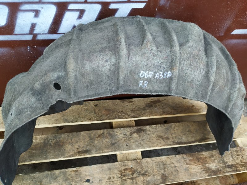 Подкрылок Audi A3 2009 8P