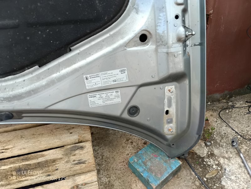 Капот Audi Q7 2007 4L
