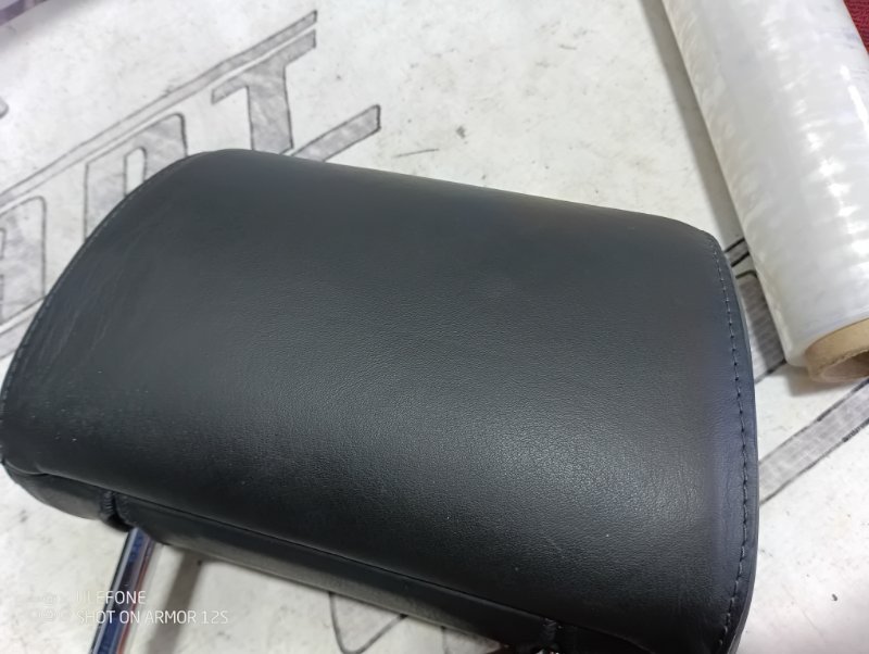 Подголовник сиденья Audi Q7 2007 4L