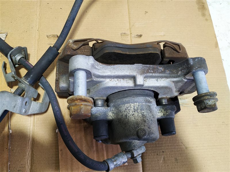 Суппорт Volkswagen Passat 2008 B6