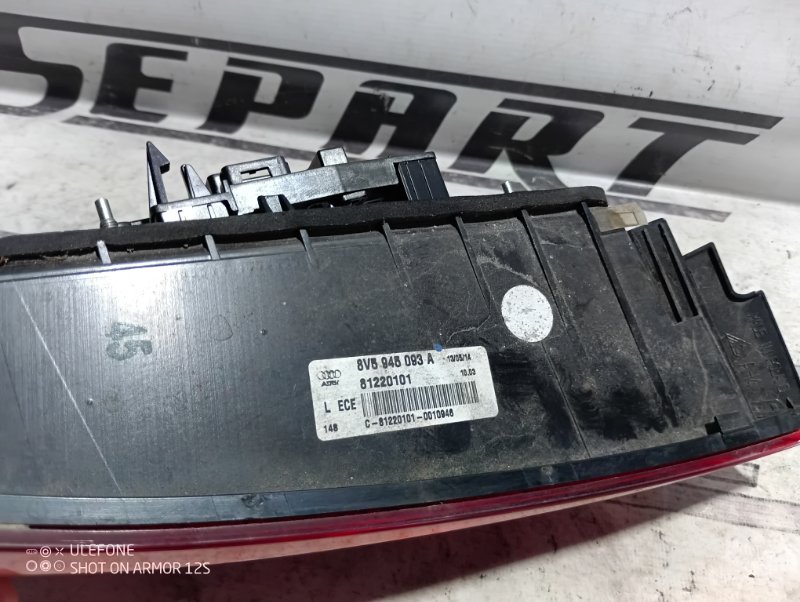Фонарь в крышку багажника Audi A3 2014 8V Sedan