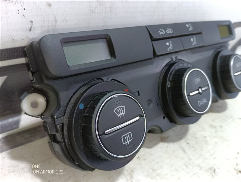 Блок управления климат-контролем Volkswagen Passat 2008 B6