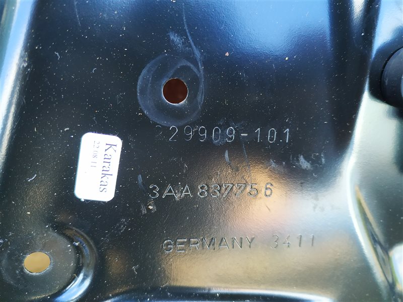 Стеклоподъемник Volkswagen Passat 2011 B7