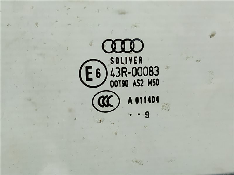 Стекло боковое Audi A6 2010 C6