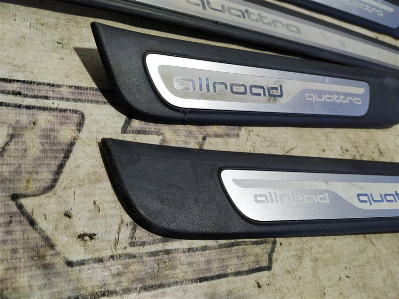 Накладки на пороги Audi A4 ALLROAD 2010 B8