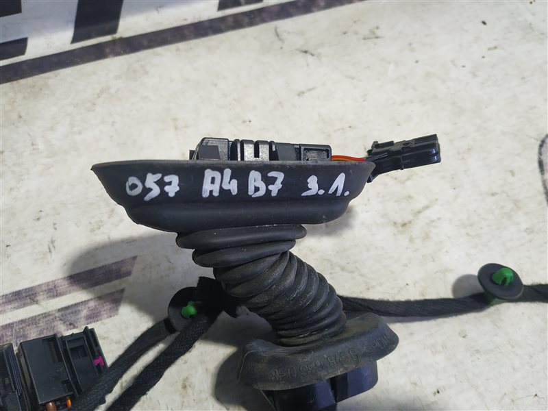 Проводка двери Audi A4 2007 B7