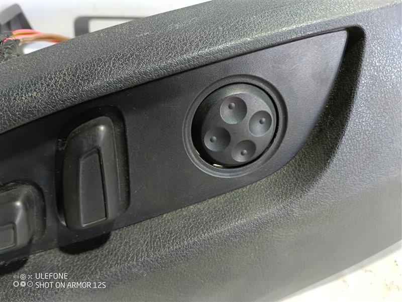 Кнопка регулировки сиденья Audi Q7 2007 4L