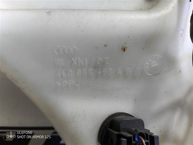 Бачок омывателя Audi Q7 2007 4L