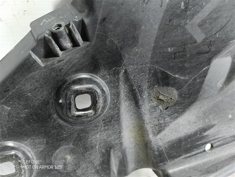 Кронштейн бампера Audi Q7 2007 4L
