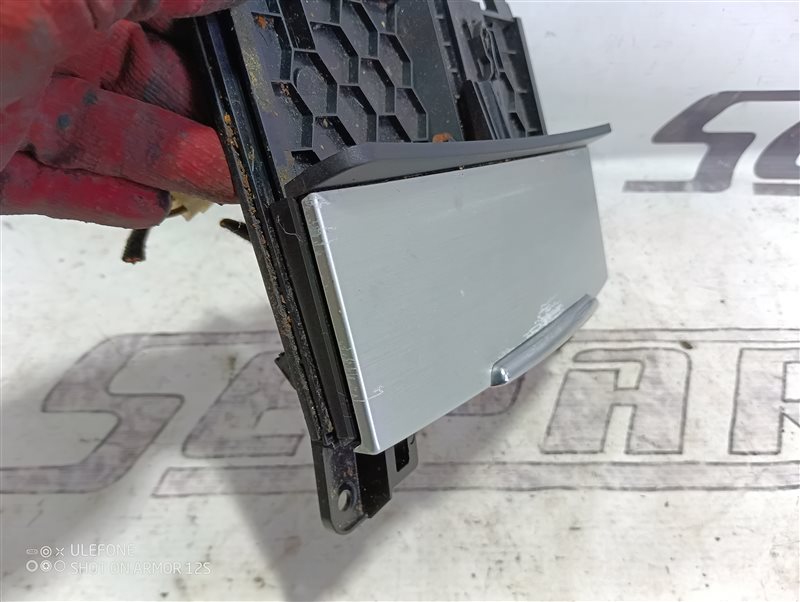 Пепельница Audi Q7 2007 4L