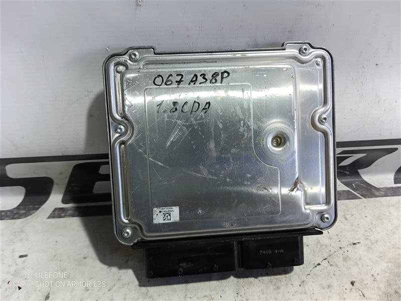 Блок управления двигателем Audi A3 2009 8P