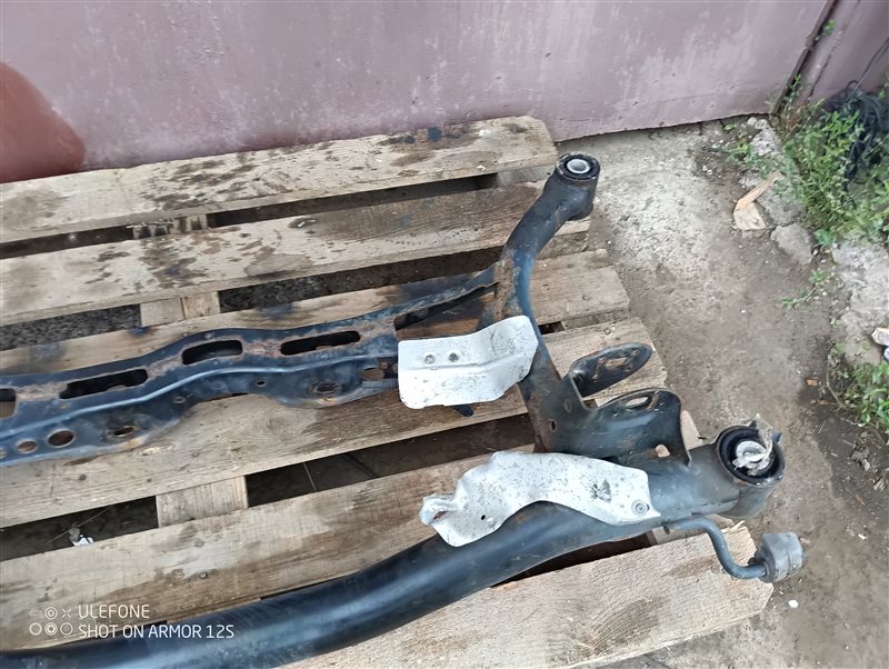 Балка подвески Volkswagen Passat 2008 B6