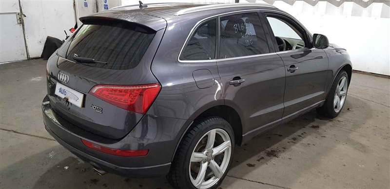 Audi Q5 8R 2010 Audi Q5 2010 8R