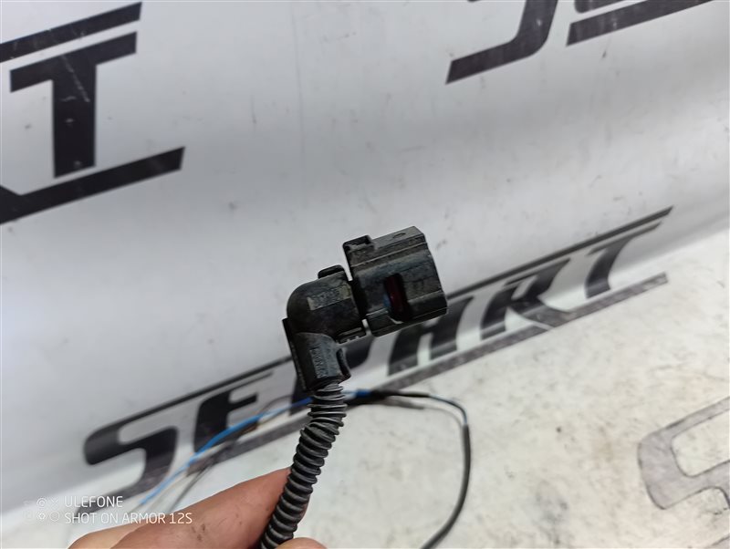 Проводка датчика уровня подвески Volkswagen Passat 2015 B8