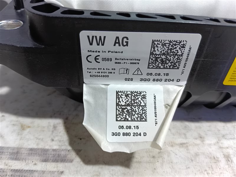 Подушка безопасности пассажира Volkswagen Passat 2015 B8