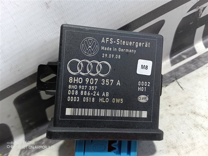 Блок управления светом Audi Q5 2010 8R