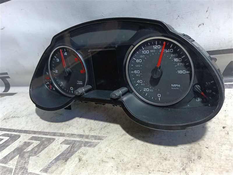 Панель приборов Audi Q5 2010 8R