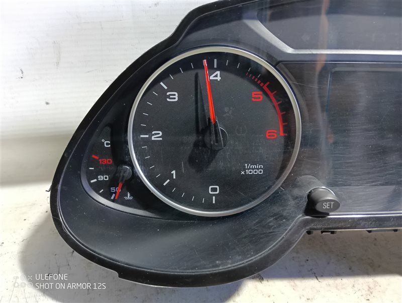 Панель приборов Audi Q5 2010 8R