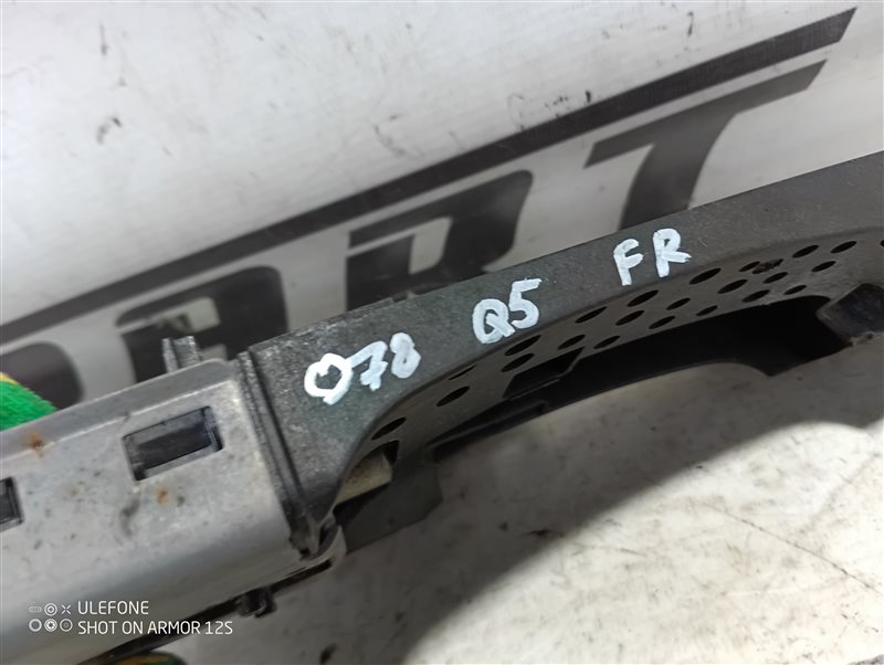 Кронштейн ручки двери Audi Q5 2010 8R