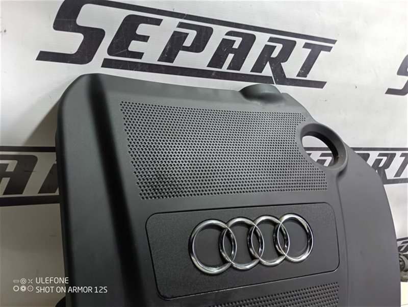 Крышка двигателя декоративная Audi A3 2002