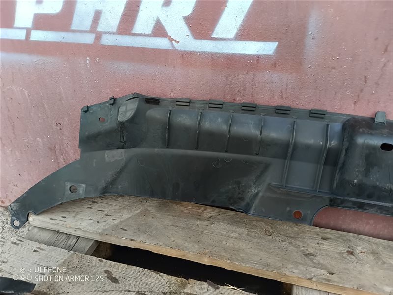 Накладка замка капота Audi Q5 2010 8R