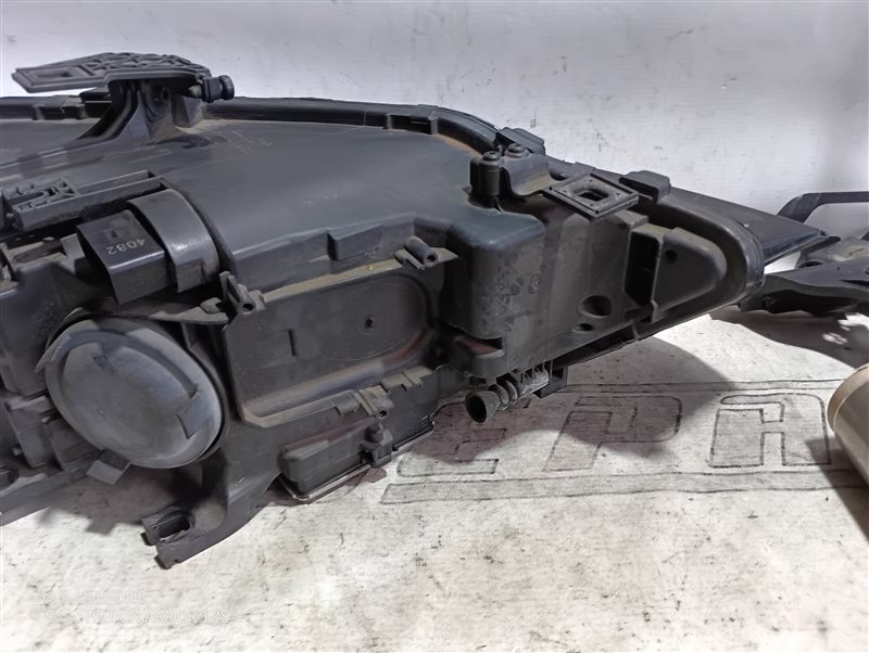 Фары Audi A4 2012 B8