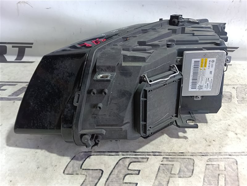 Фара Audi Q5 2010 8R