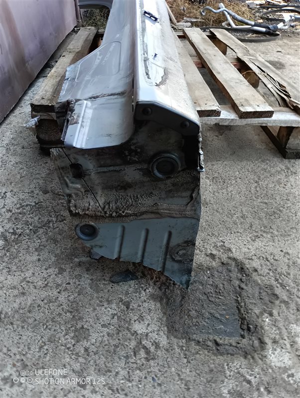 Порог кузова Audi A4 2010 B8