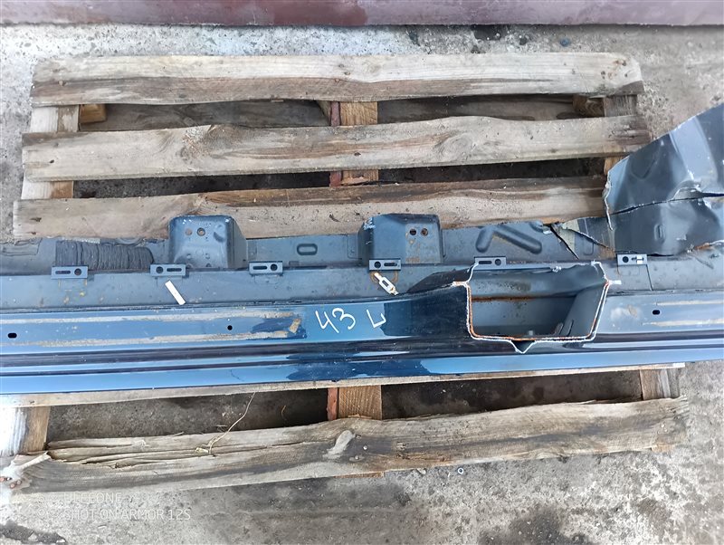 Порог кузова Audi A4 2012 B8