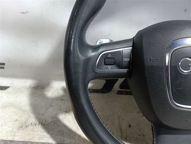 Руль с подрулевыми лепестками Audi S5 2008 8T