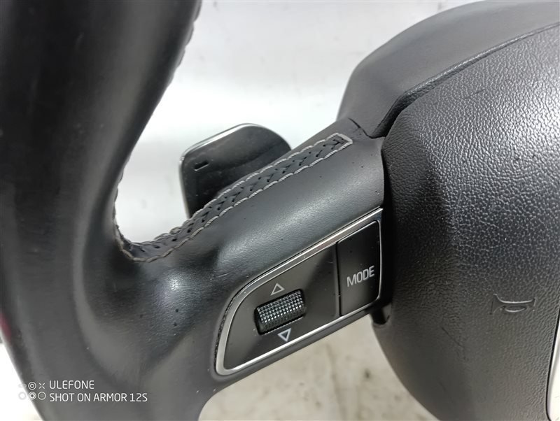 Руль с подрулевыми лепестками Audi S5 2008 8T