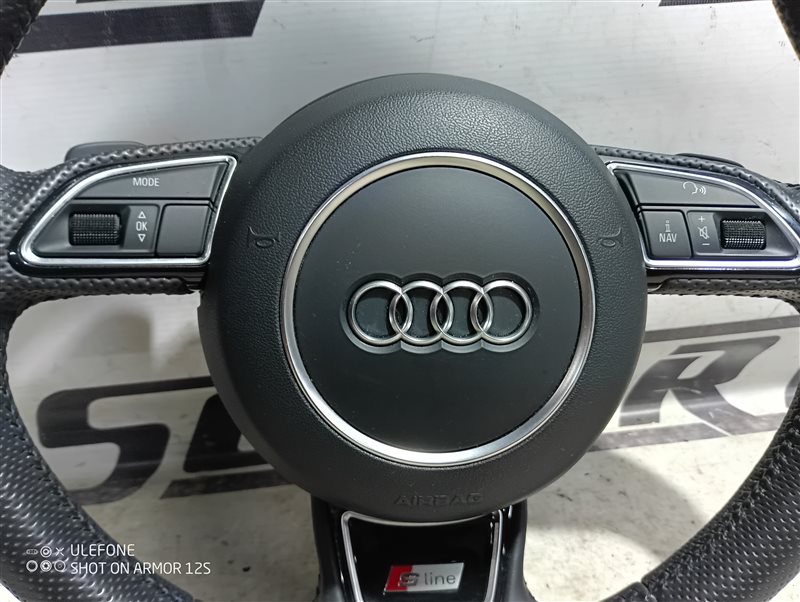 Руль с подрулевыми лепестками Audi A5 2013 8T