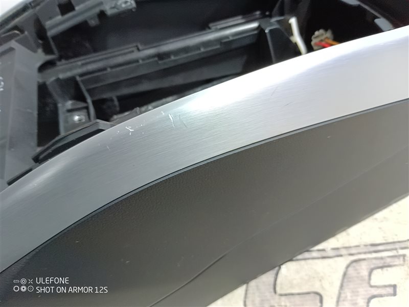 Подлокотник Audi A4 2012 B8