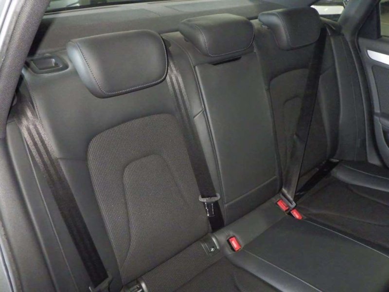 Audi A4 B8 2.0 CDN 2010 дорест. 2007—2011 Audi A4 2010 B8